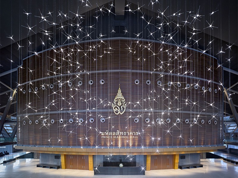 Unique Design Lobby Crystal Amber Pendant Lighting